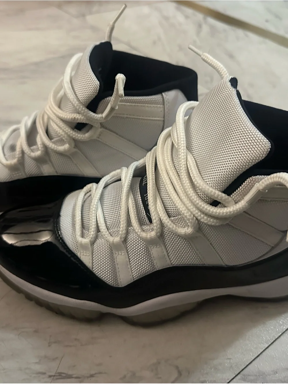 Nike Air Jordan 11’s - Men’s size 10